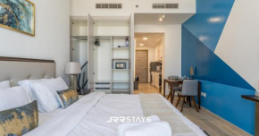 Urban Oasis in JVC - Studio City Views & Modern